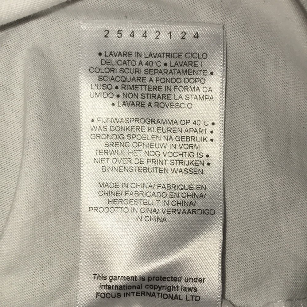 ellesse White Boyfriend T-shirt chest logo US 10 - Picture 8 of 10